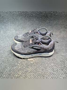 Brooks Caldera 3 Trail Running Shoes Size 8 Women’s